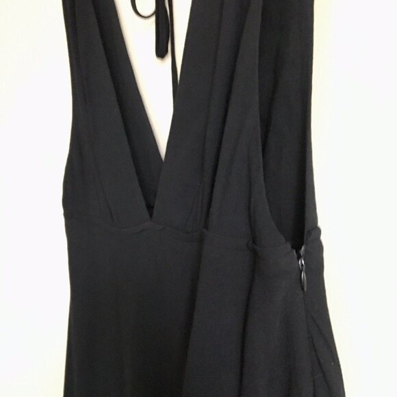 Cotton Candy LA Twirl Black Plunge Mini Flare Dress‎ Size M - Picture 3 of 8